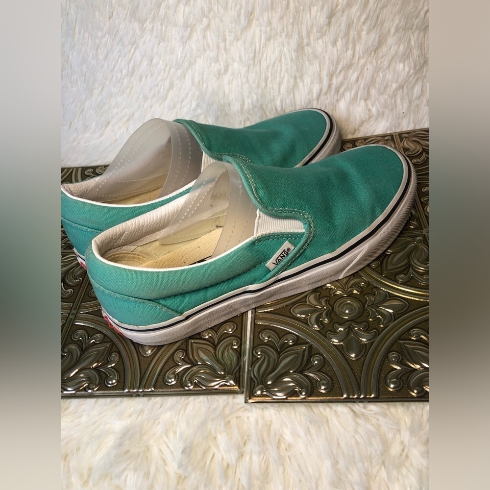 Women’s Teal Slip-On Sneakers size 6.5 Men’s 5 - Picture 10 of 16